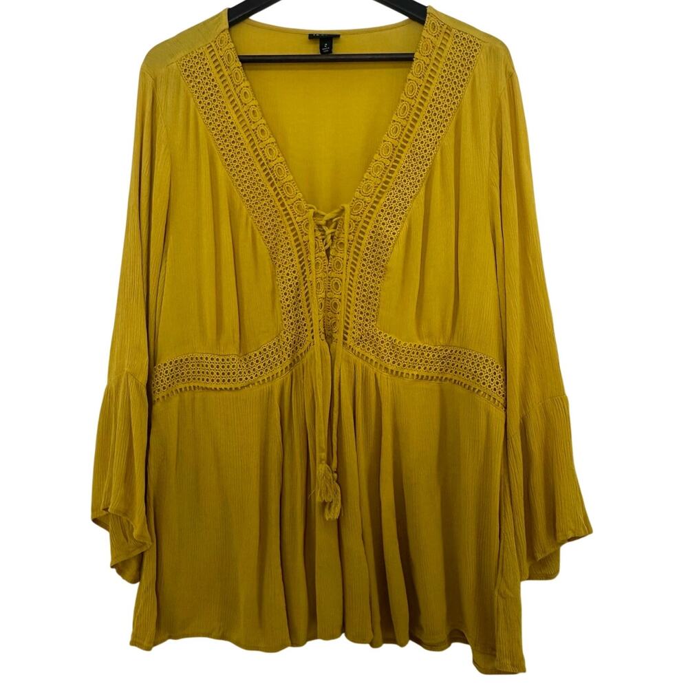 Torrid Blouse 2X Mustard Yellow Crochet Corset Style Neckline Bohemian Fall Top